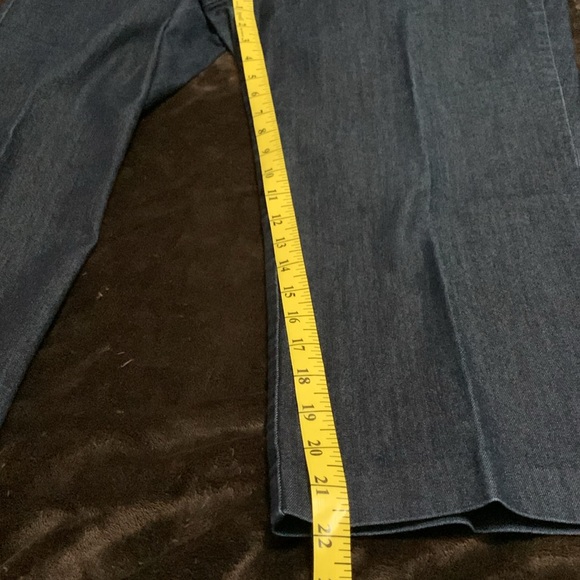 Dockers dark denim capris - Picture 6 of 6